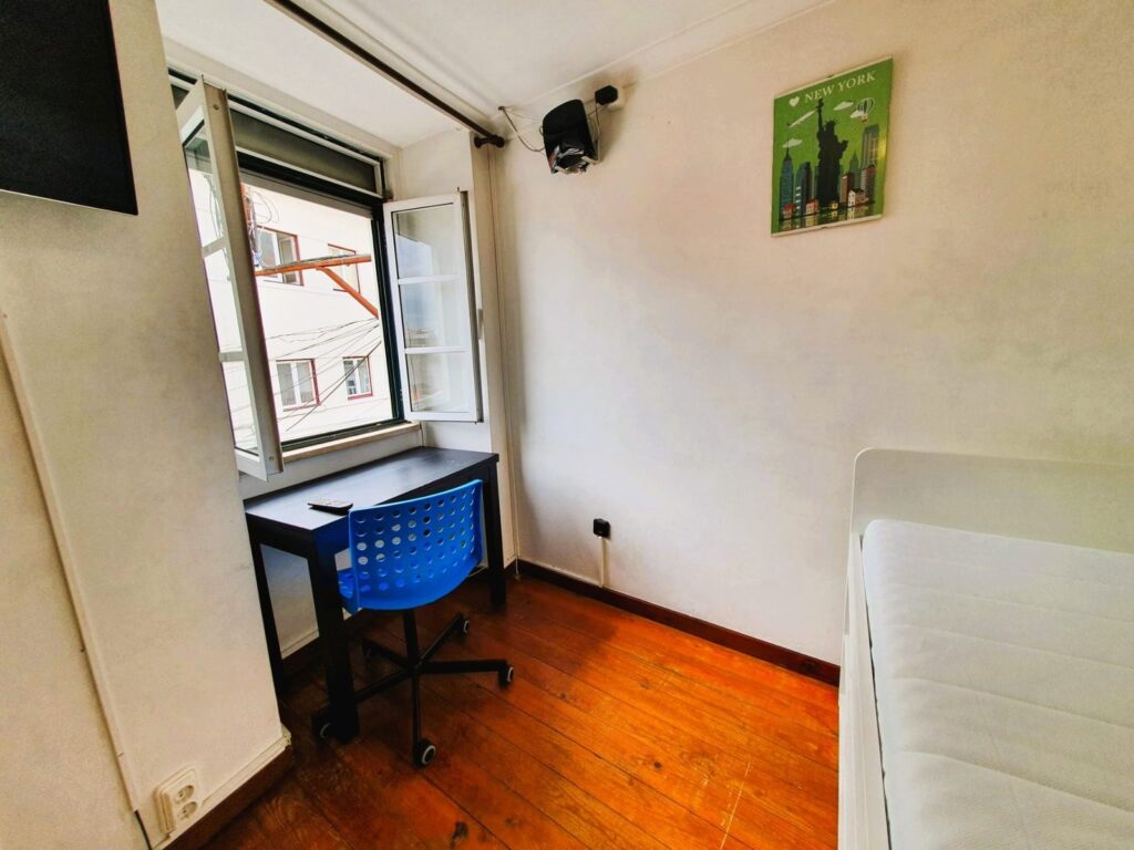 Marco Preto, 1.º andar: primeiro quarto